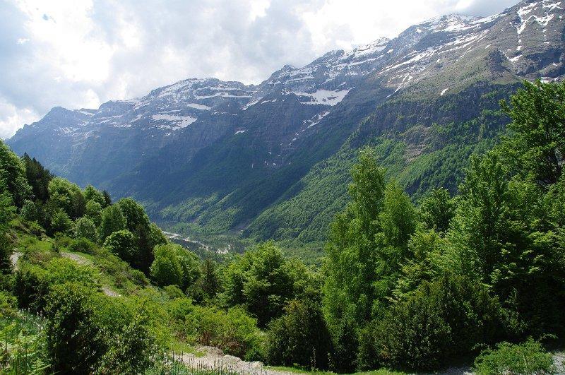 Bungalows Pena Montanesa อาอินซา ภายนอก รูปภาพ