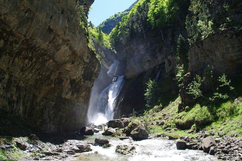 Bungalows Pena Montanesa อาอินซา ภายนอก รูปภาพ