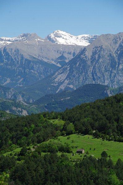 Bungalows Pena Montanesa อาอินซา ภายนอก รูปภาพ