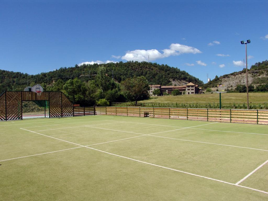 Bungalows Pena Montanesa อาอินซา ภายนอก รูปภาพ
