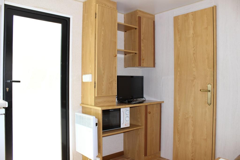 Bungalows Pena Montanesa อาอินซา ห้อง รูปภาพ